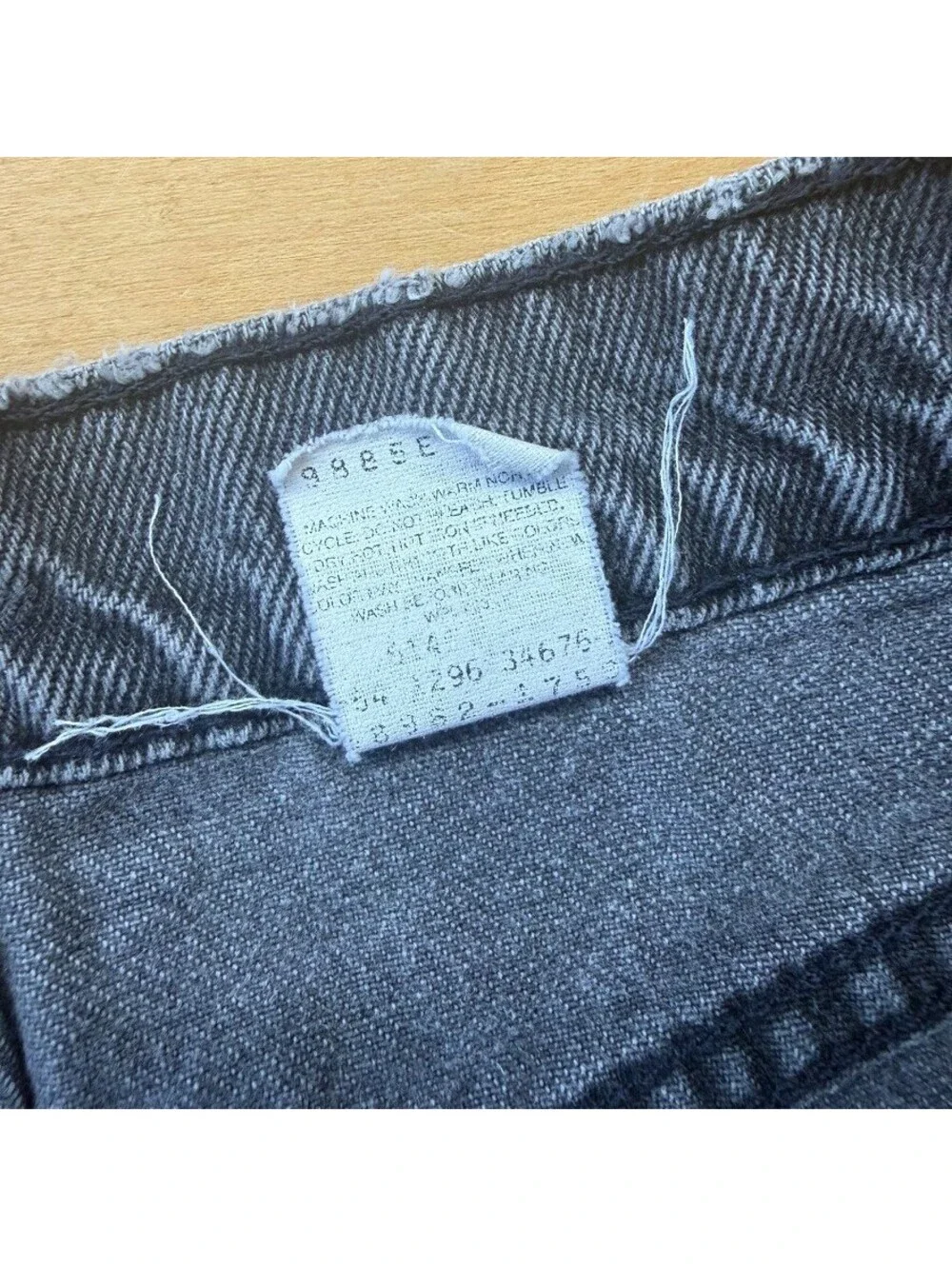 VTG Levis 562 Black Denim Shorts 32